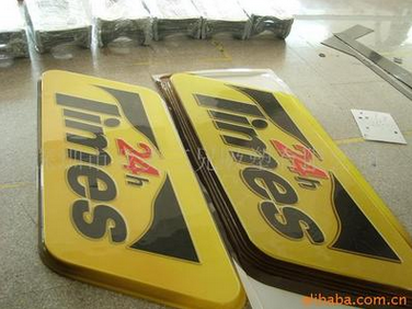 ���ܟ���